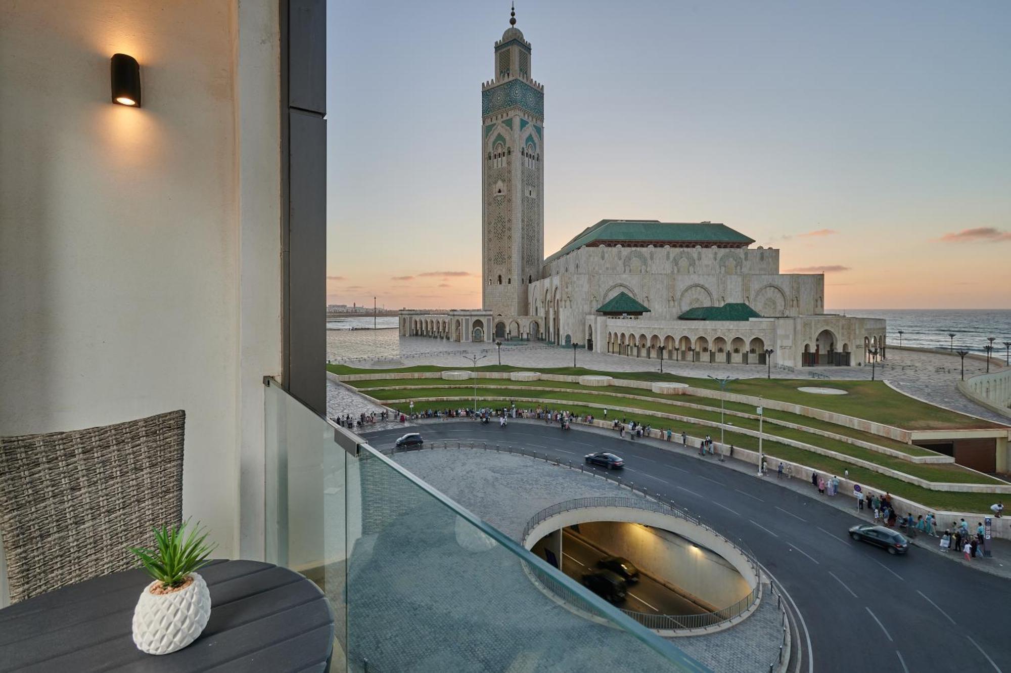 Appartement Sea View-Mosquée Hassan II- By CasaKhemsa  à Casablanca Extérieur photo