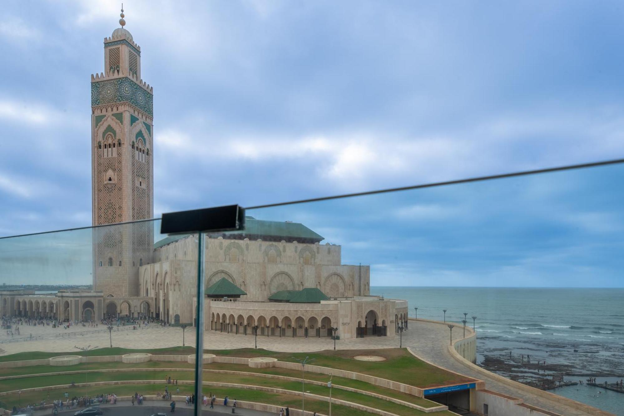 Appartement Sea View-Mosquée Hassan II- By CasaKhemsa  à Casablanca Extérieur photo